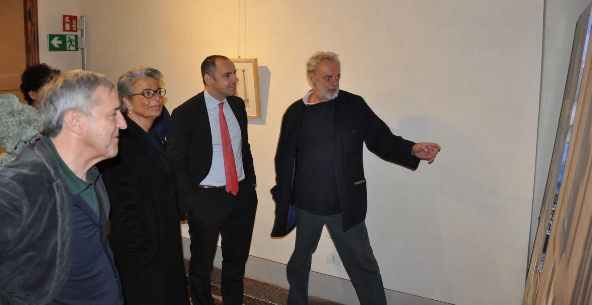 Gli studenti del Piaggia “Ciceroni” per le visite guidate della mostra di Theimer