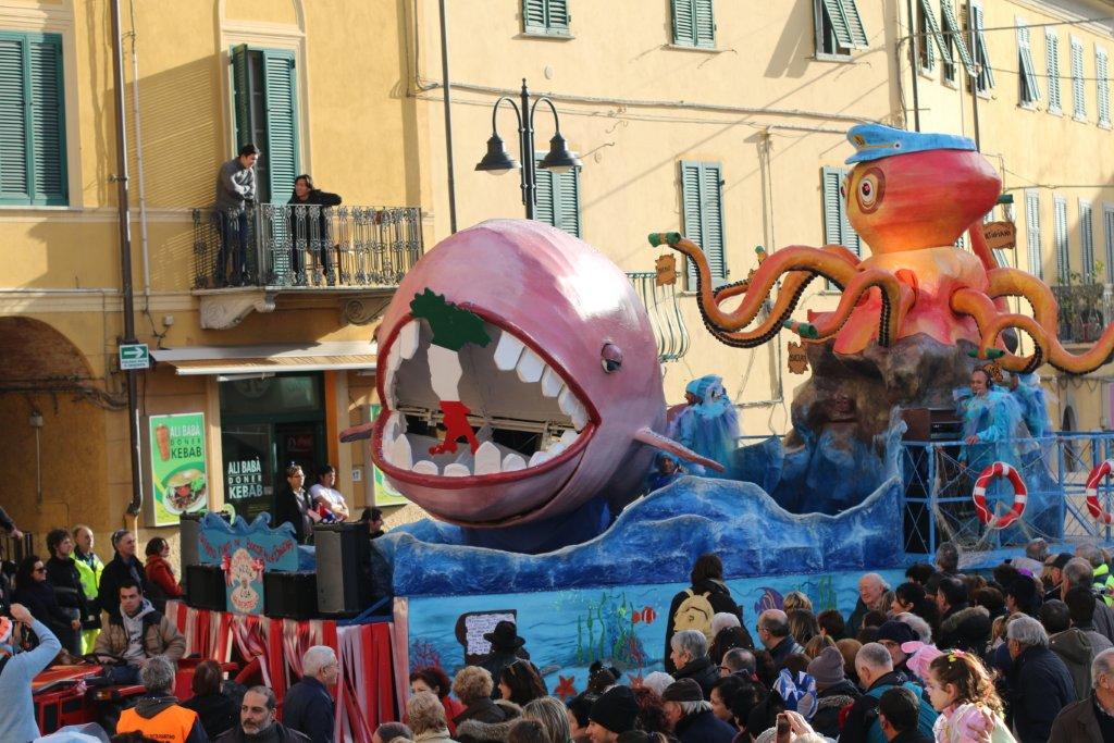 Rimandato causa maltempo il Carnevale di Pietrasanta