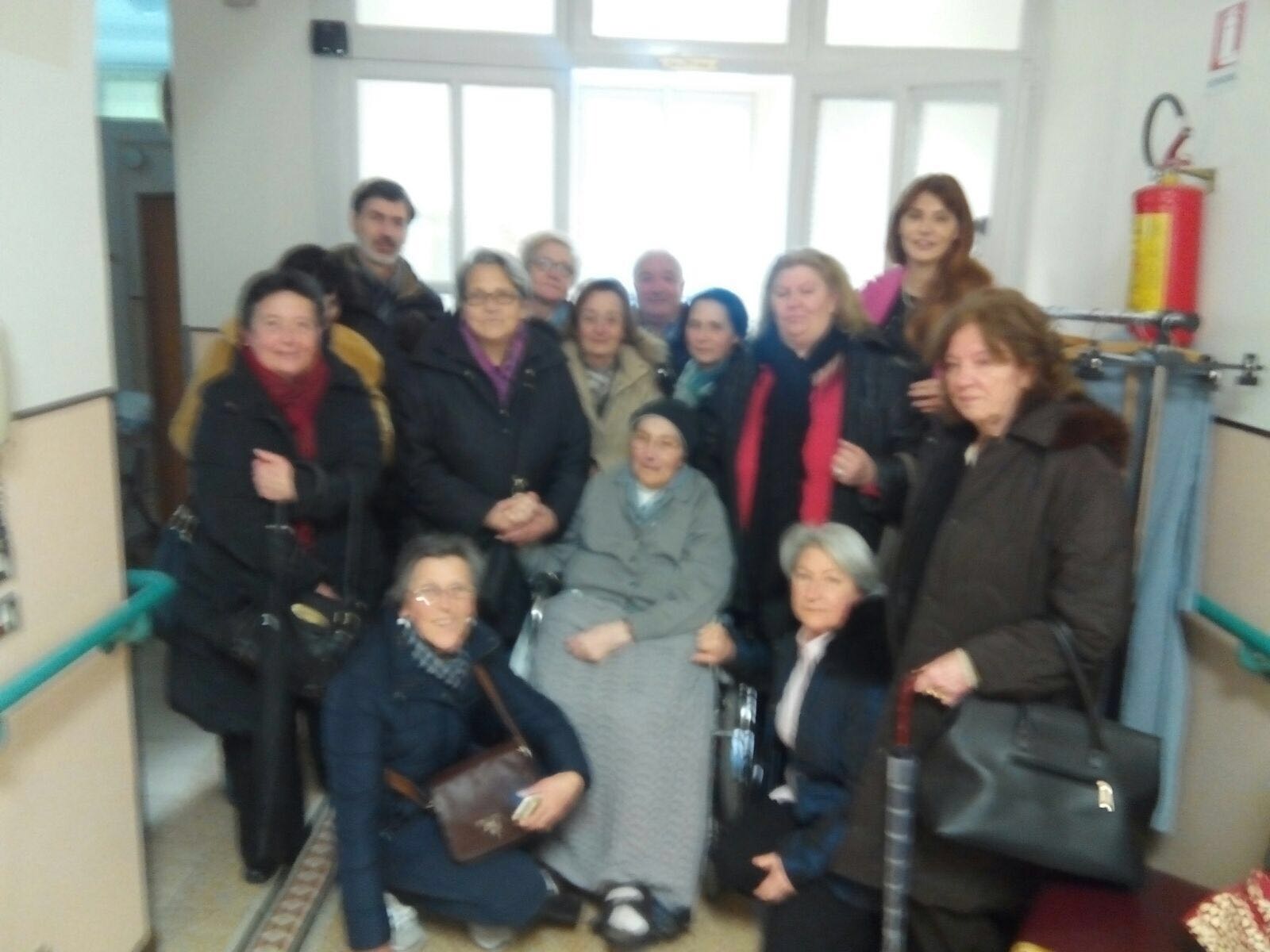 Maria Teresa Baldini ai funerali di Suor Luigina delle Canossiane di Forte dei Marmi