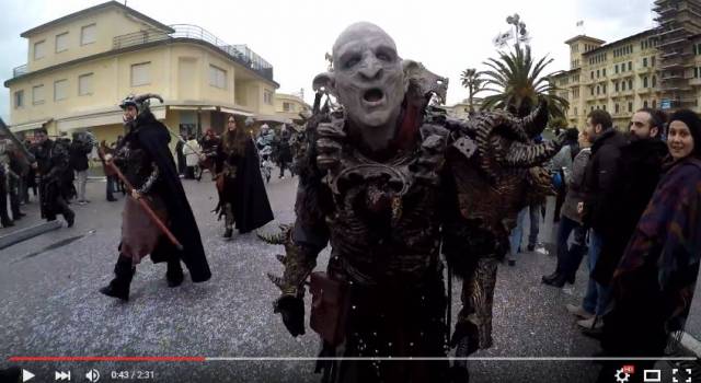 Carnevale di Viareggio, il video