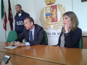 Dirigente commissaruato viareggio Raffaele Gargiulo e vice Nicole Fetto