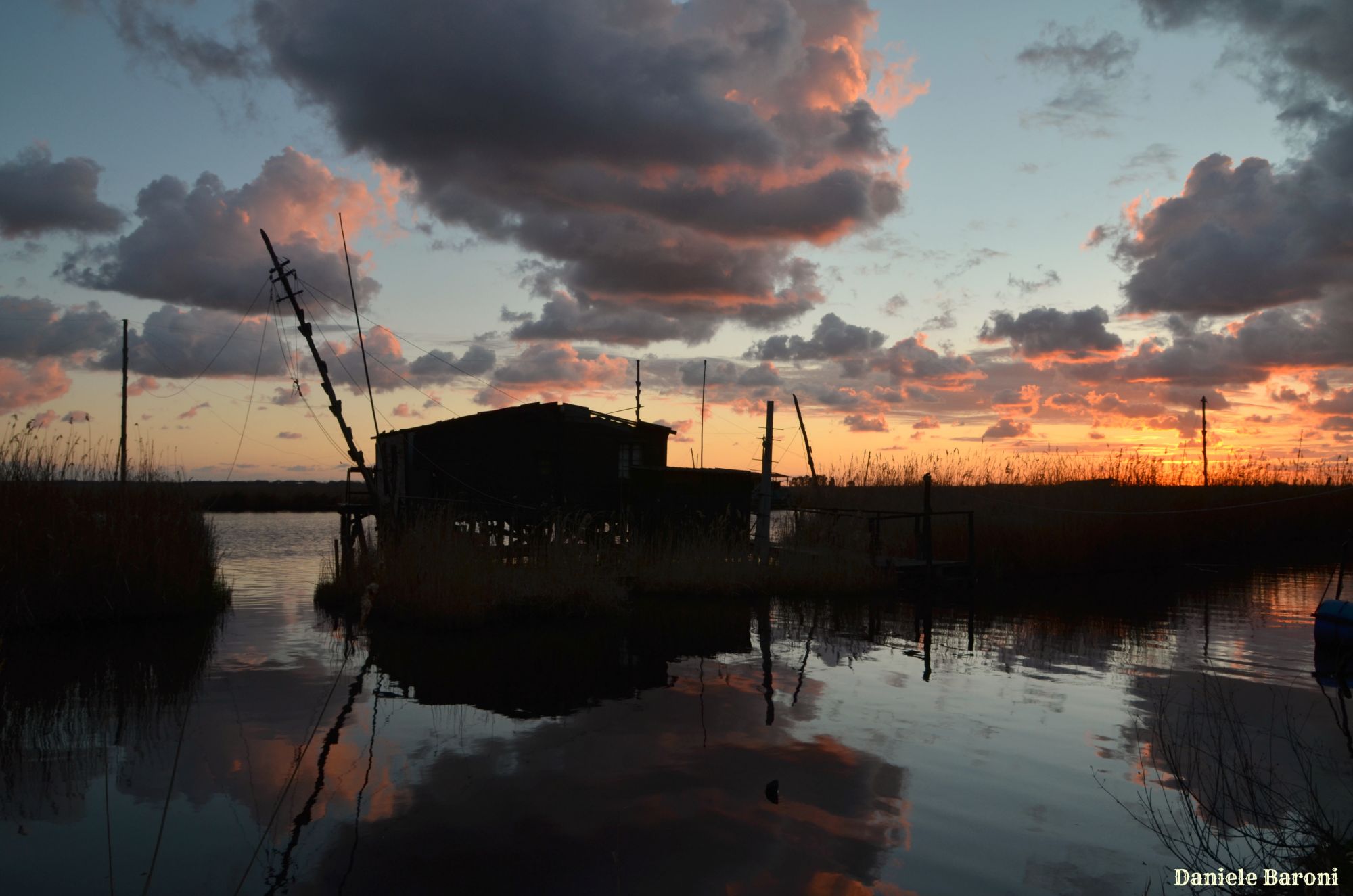 Sul lago al tramonto