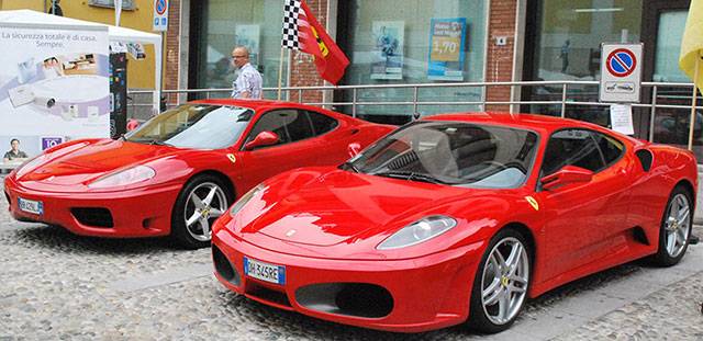 Ferrari in piazza con Premio Barsanti &amp; Matteucci. Weekend con le Rosse a Pietrasanta