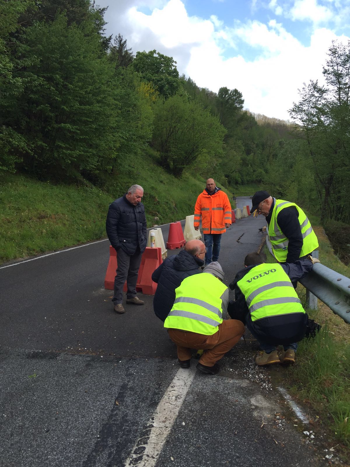 Strada provinciale per Arni, al via i lavori