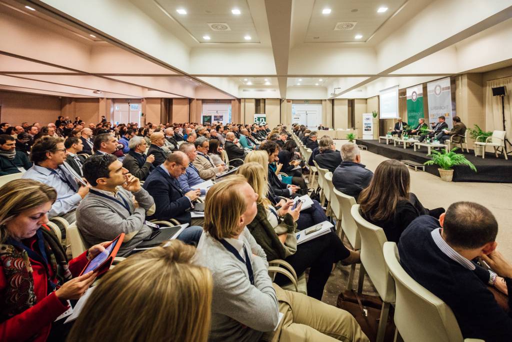 Yare 2016, anteprima del salone dell'after-sales e del refit 1 Superyacht Captains' Forum 2015 edition