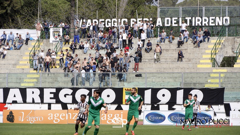 Trasferta di Poggibonsi vietata ai tifosi del Viareggio