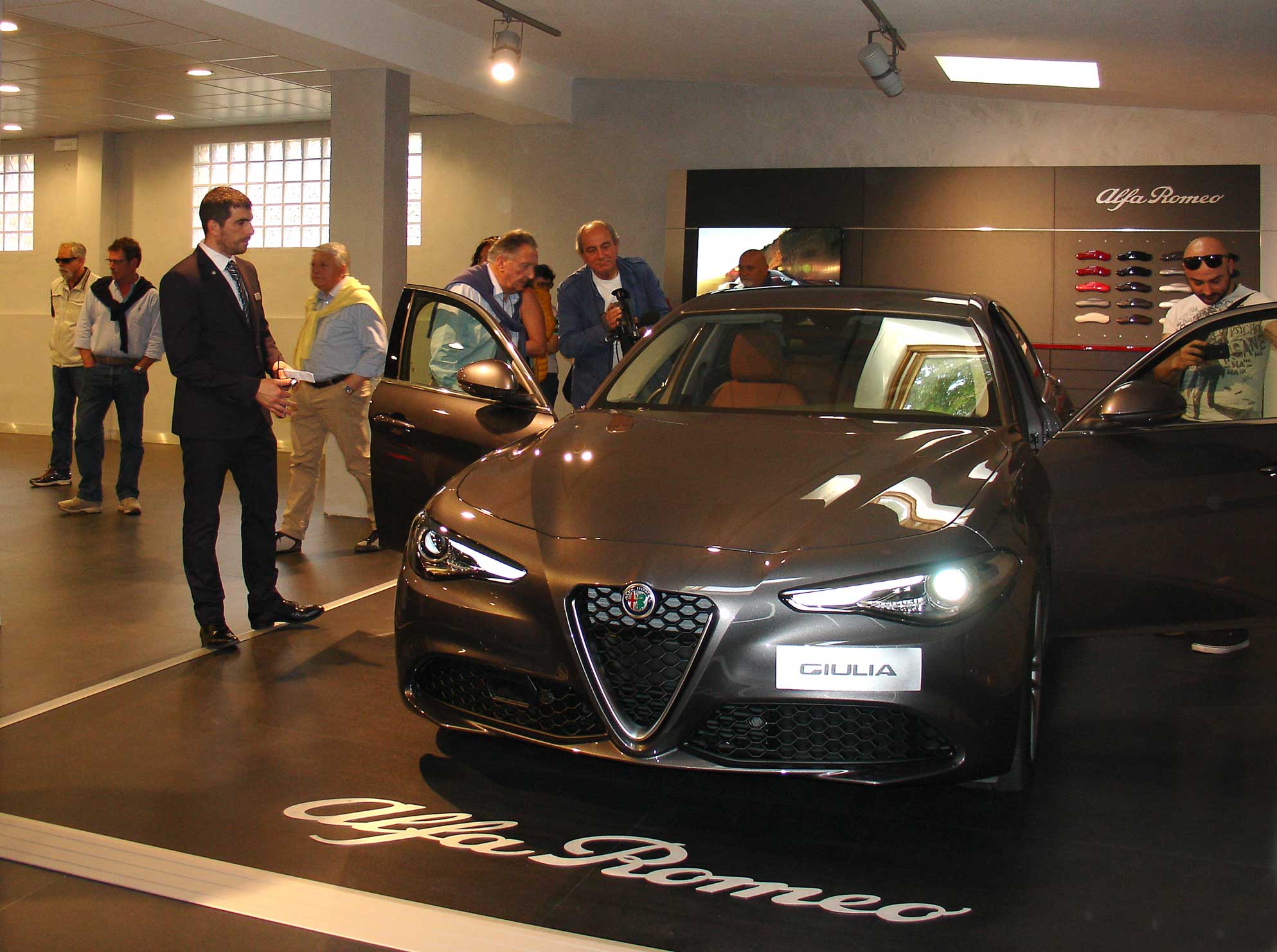 Alfa Romeo, un nuovo show room a Viareggio