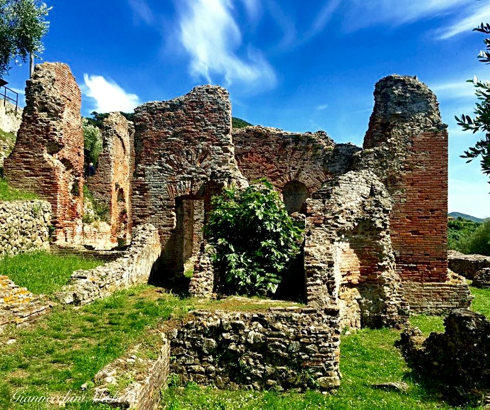 terme romane archeologia massaciuccoli