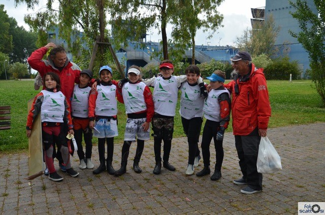 Bambini e ragazzi protagonisti nelle acque del Massaciuccoli