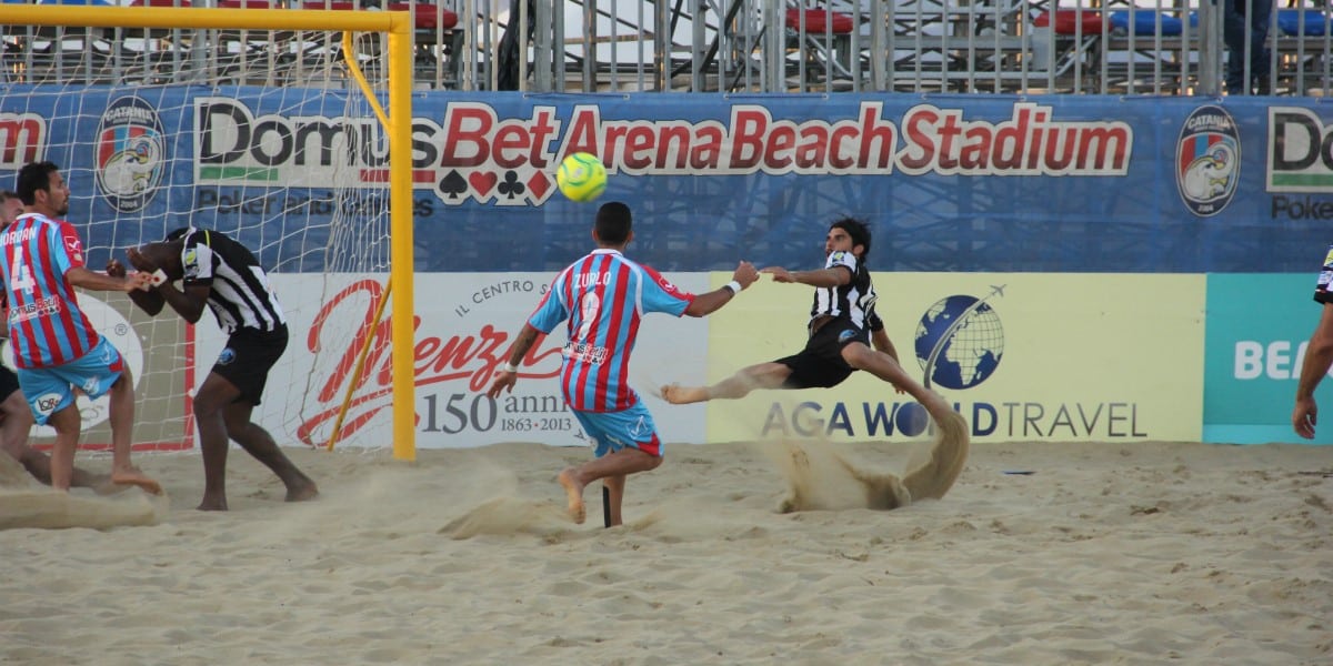 Il Viareggio manda al tappeto anche Catania. C’è il Villafranca in semifinale