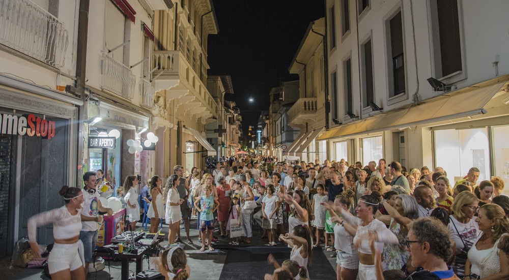 Torna il White Party, Viareggio si tinge di bianco