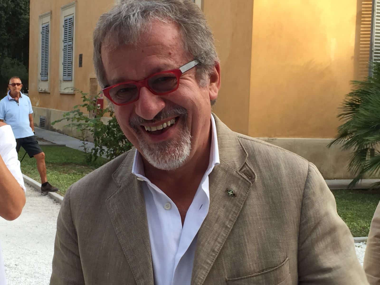 Immigrazione e clandestini al centro dell’incontro con Roberto Maroni al Caffè della Versiliana