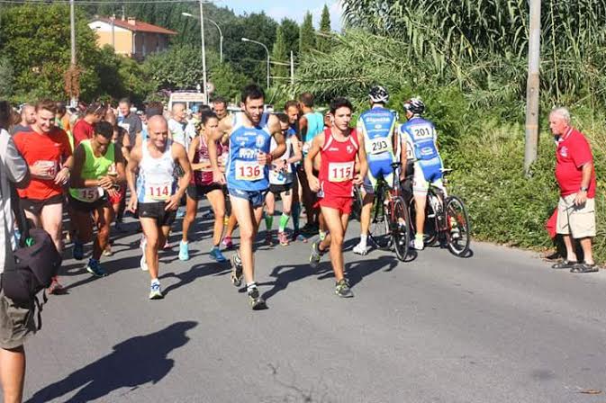 “Un fiore a Sant’Anna”, quando lo sport fa rima con memoria