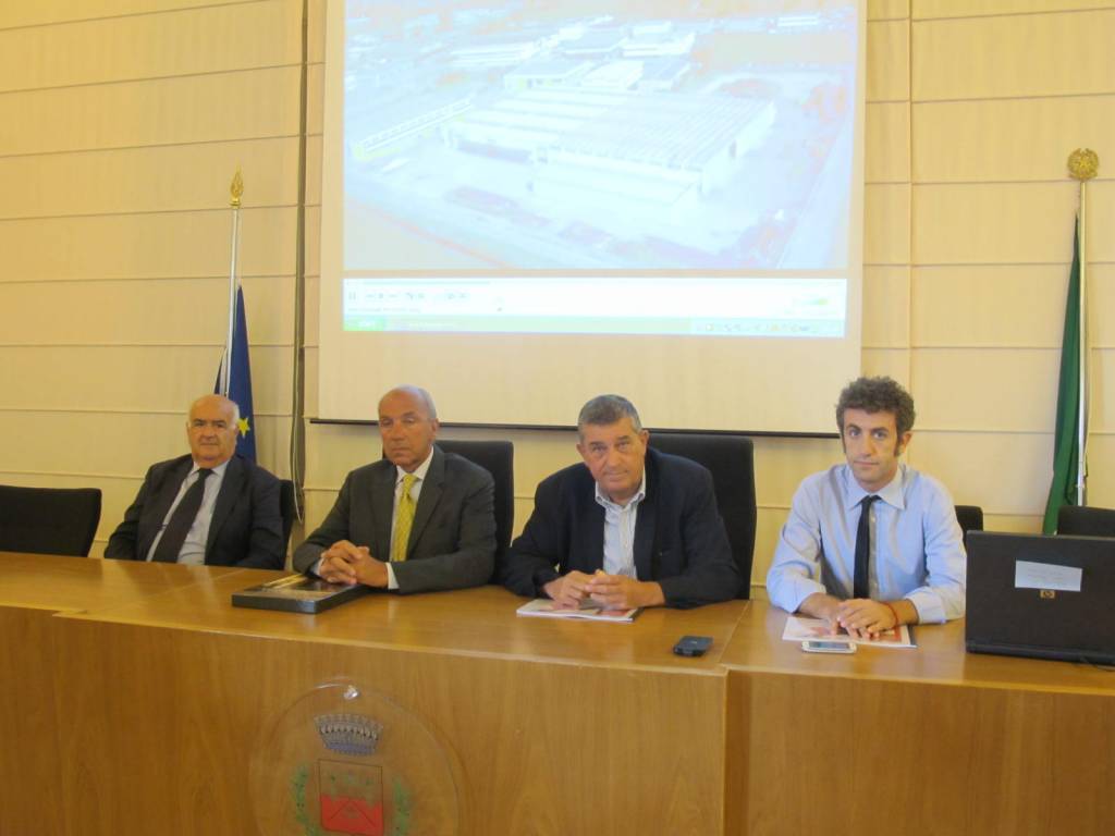 conferenza-area-industriale-montramito