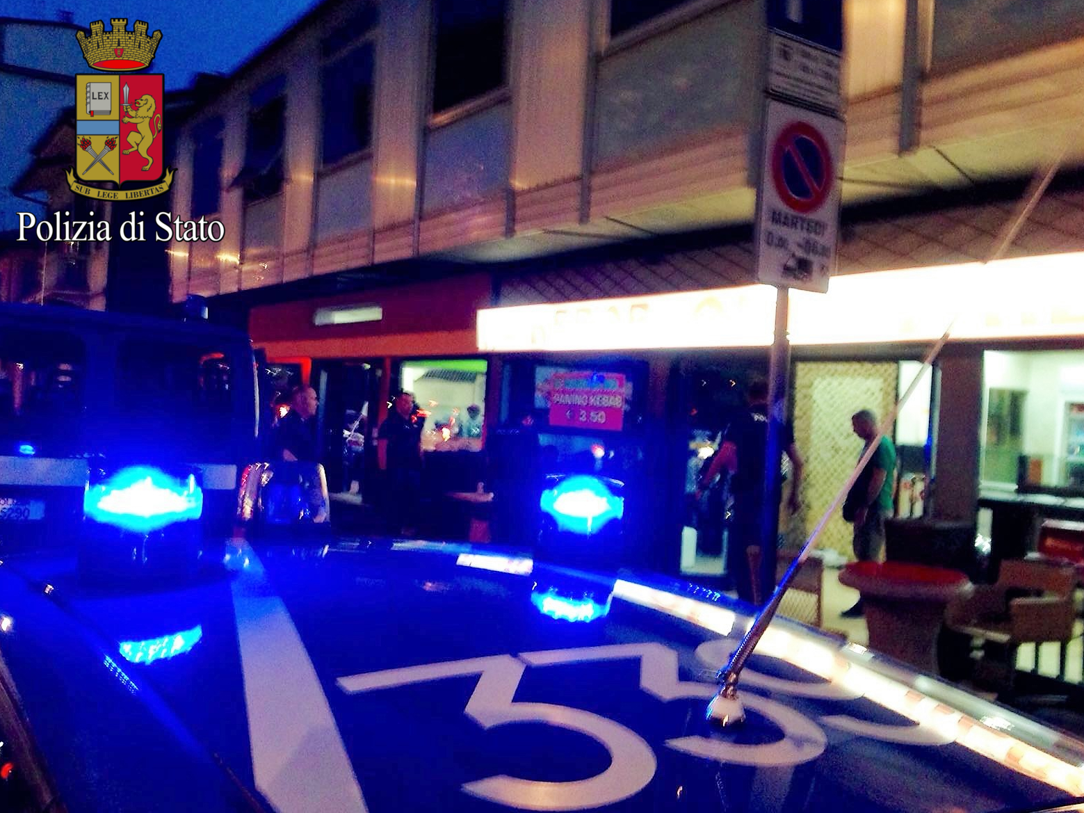 Rissa tra extracomunitari in Darsena. Tre arresti