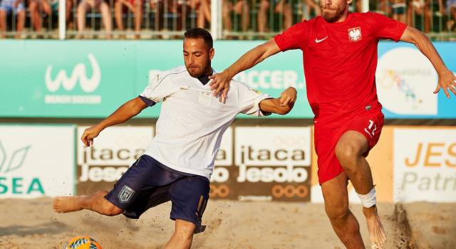 Beach soccer, Italia battuta di misura dalla Polonia