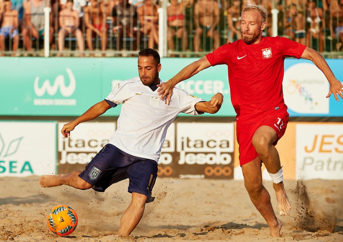 Beach soccer, Italia battuta di misura dalla Polonia