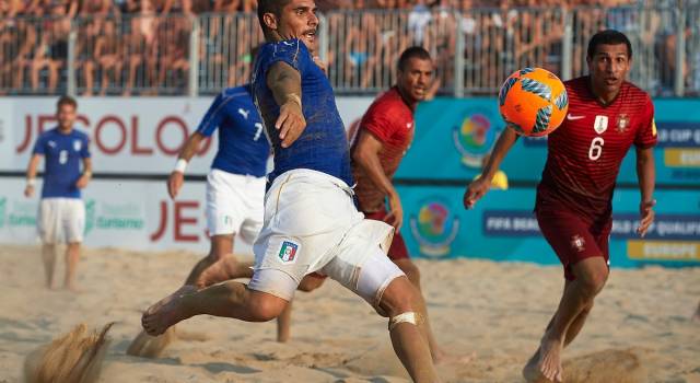 Beach soccer, ko indolore per l&#8217;Italia col Portogallo