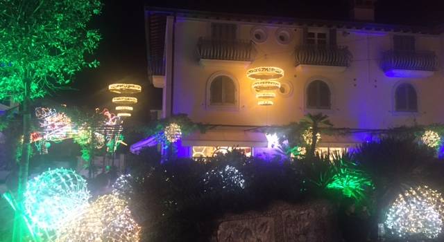 &#8220;A Forte dei Marmi i parcheggi rimarranno gratuiti per Natale&#8221;