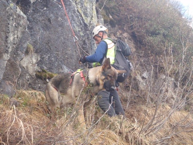 Scomparsa sui monti, la cercano anche coi cani