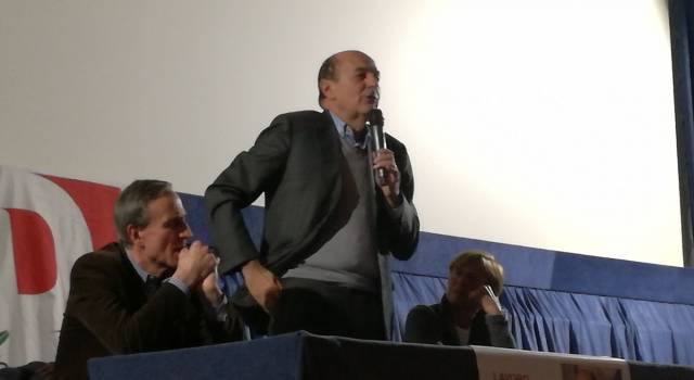 Pierluigi Bersani a Viareggio: &#8220;Basta allarmismi sul referendum, io voto no&#8221;