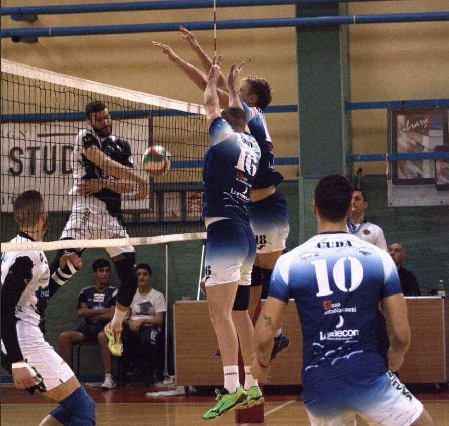 Pallavolo, bene Massa in casa contro Arno Volley