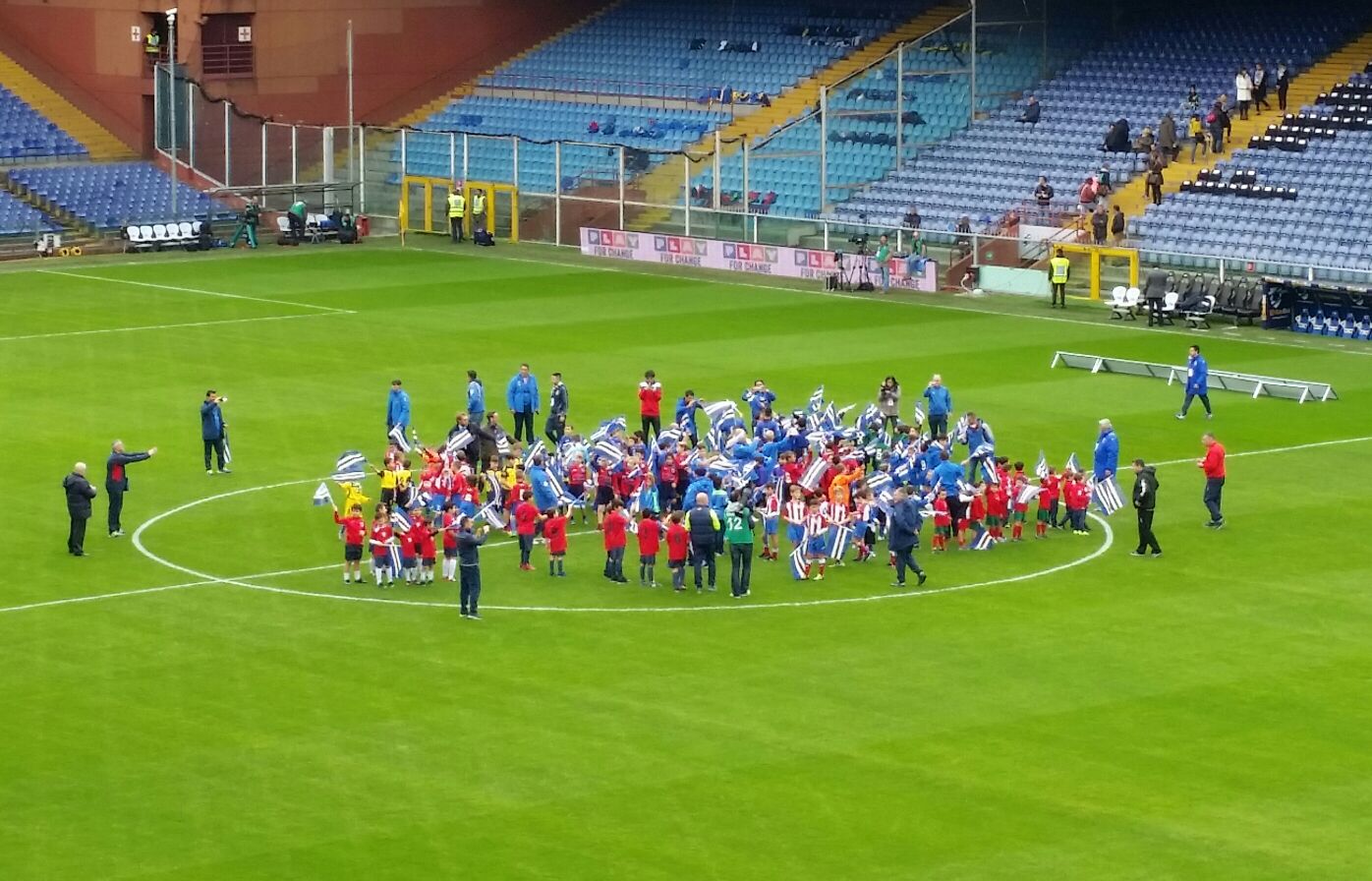 I baby calciatori di Forte dei Marmi 2015  tutti insieme allo stadio per Sampdoria Sassuolo