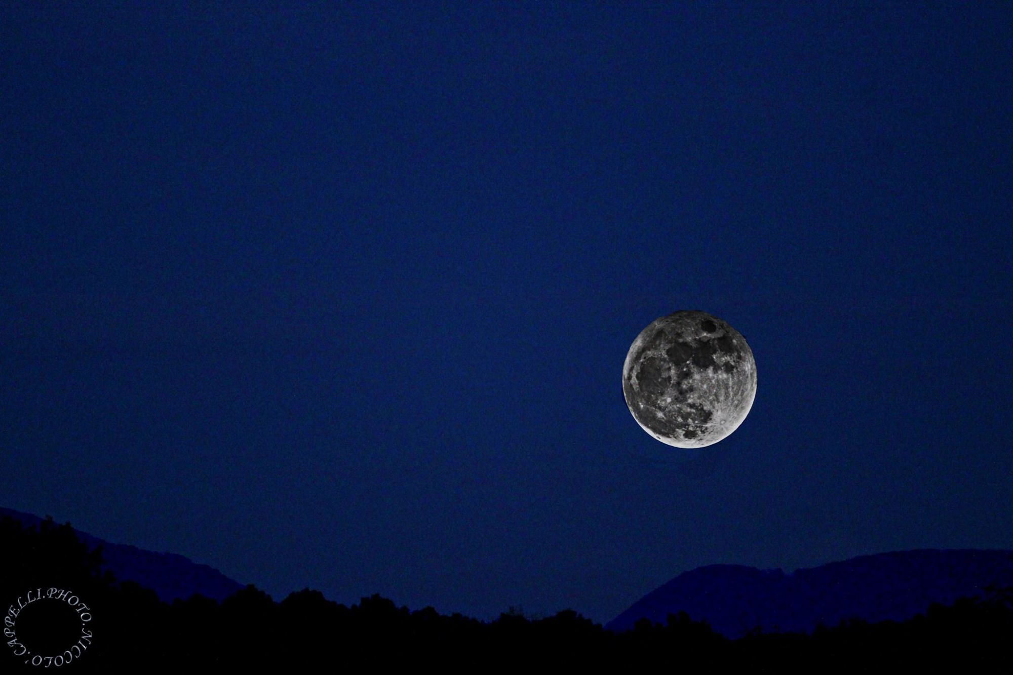 Super Luna, scatti spettacolari [Fotogallery]