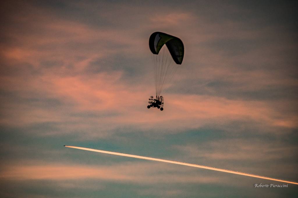 Voli al tramonto