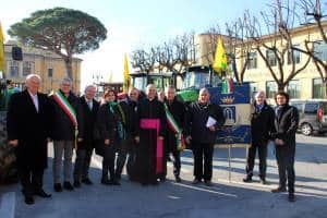 foto-gruppo-giornata-ringraziamento-pietrasanta