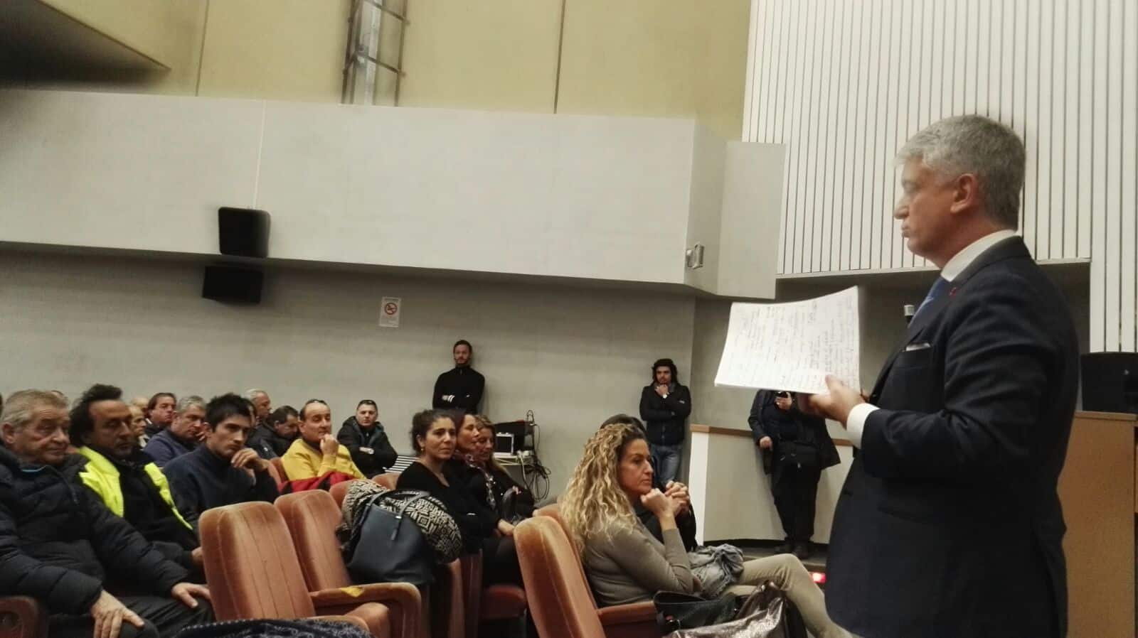 foto-premiazione-dipendenti-1
