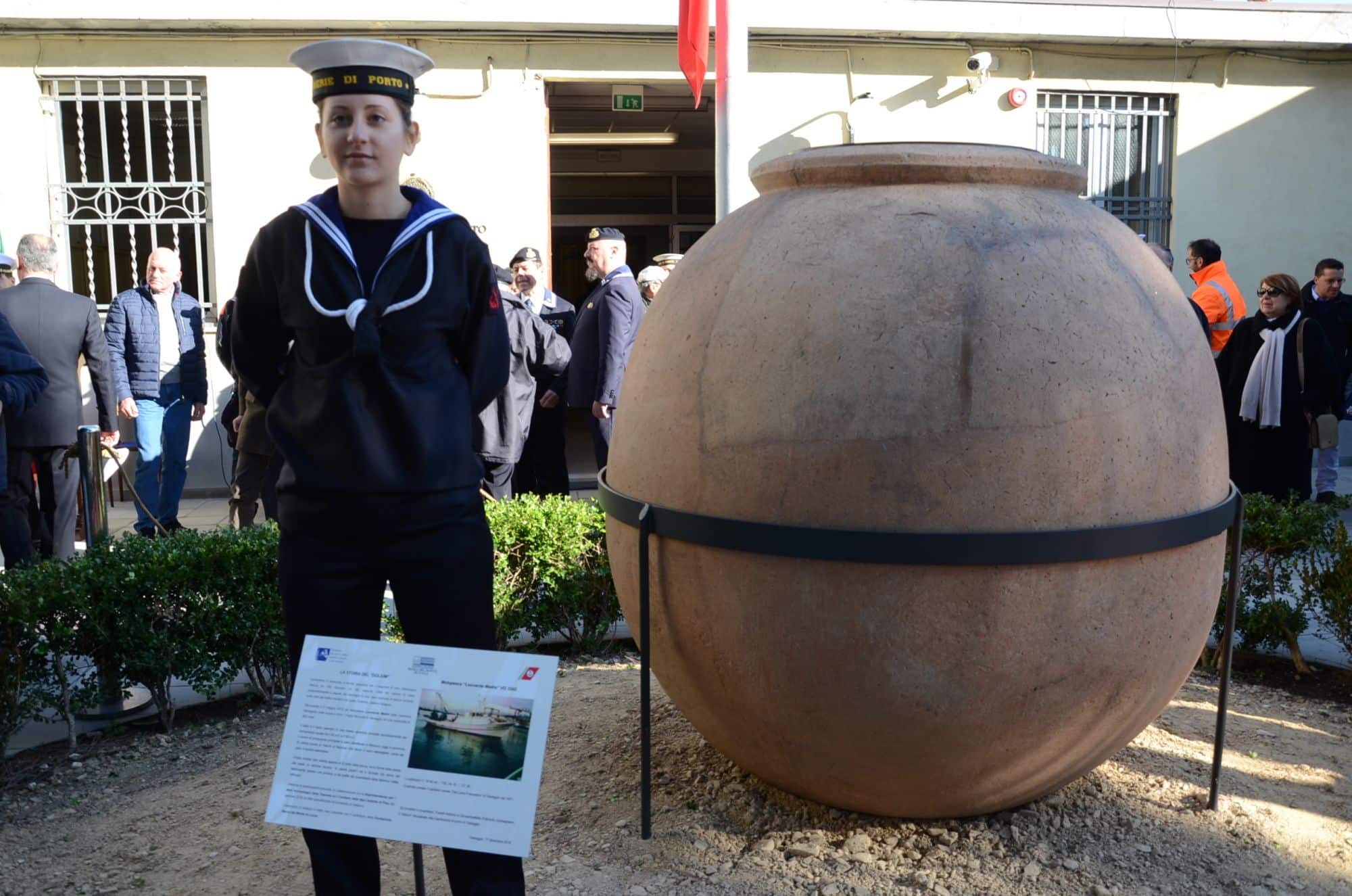 Inaugurato il “Dolium Vinario” di epoca romana alla Capitaneria di Via