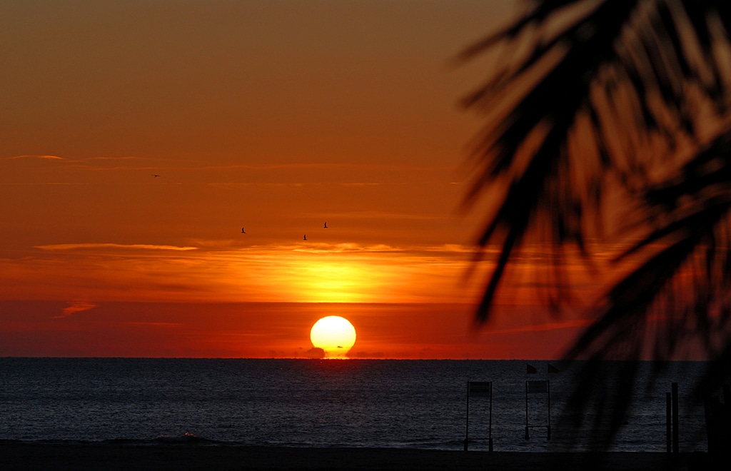 Tramonto sul mare