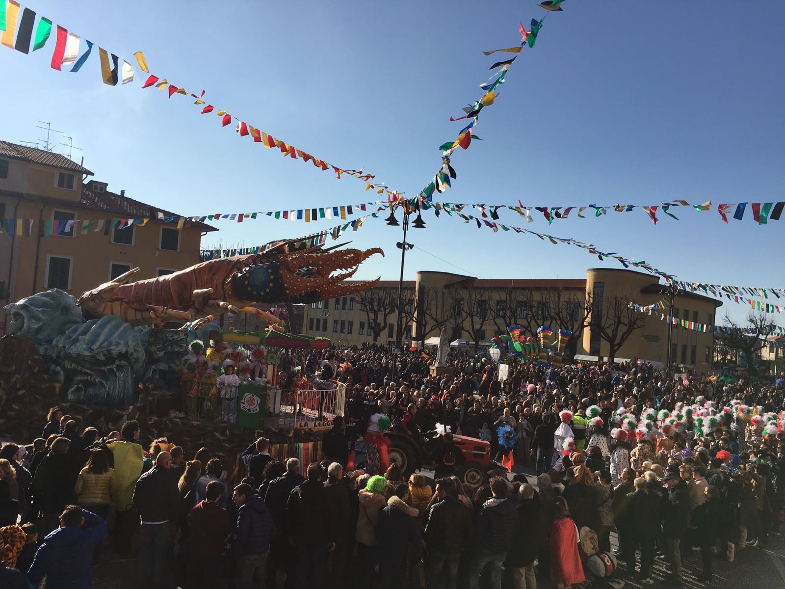 Carnevale Pietrasantino a caccia del record