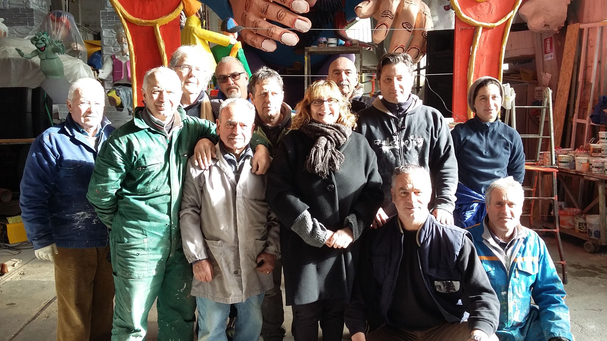 Hangar in fermento per il debutto del Carnevale pietrasantino