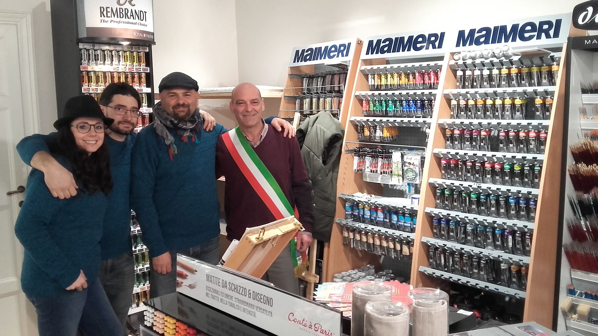 Foto inaugurazione Pietrasantarte