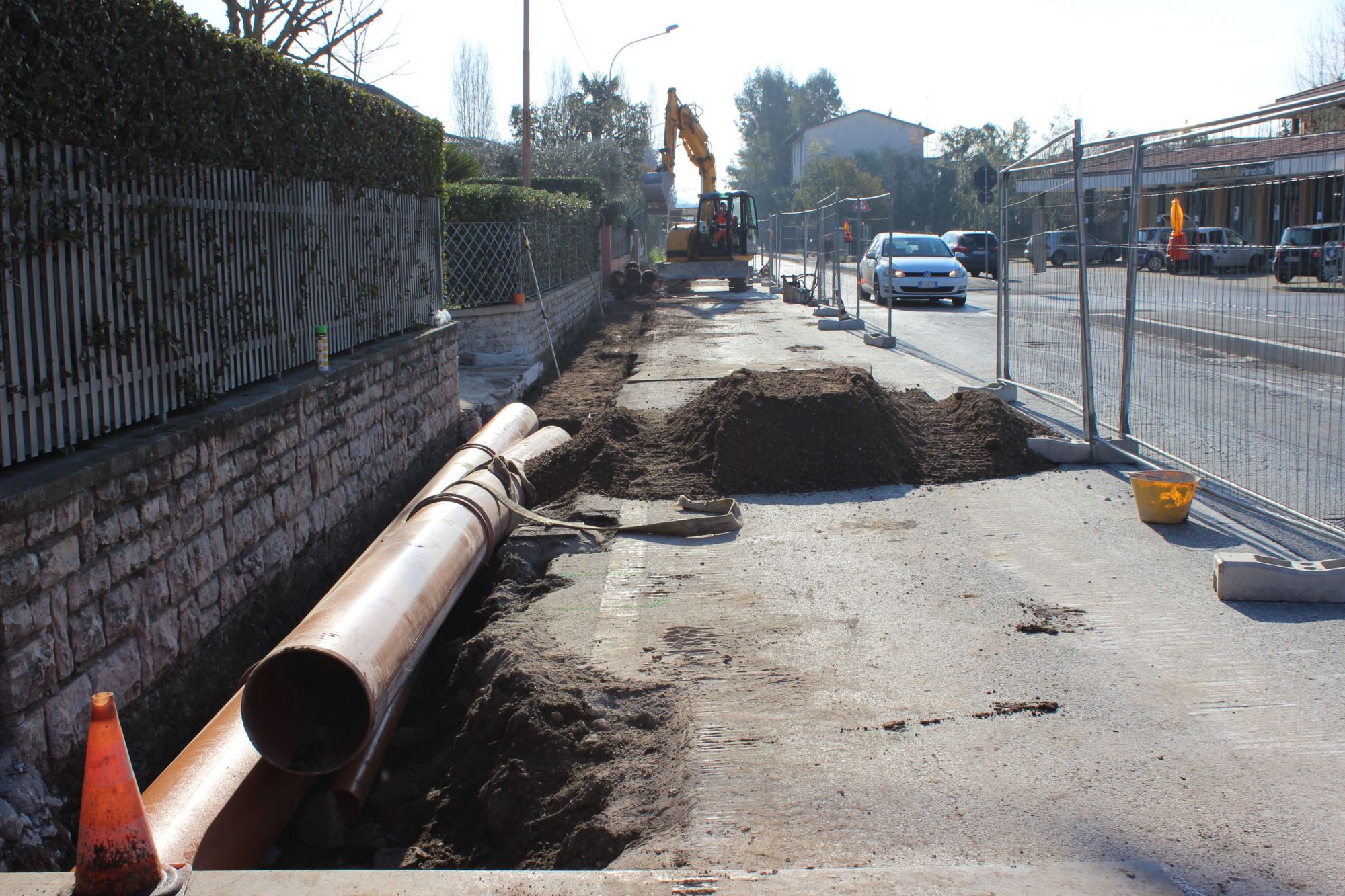 Aperto il cantiere del marciapiede in via Provinciale Vallecchia