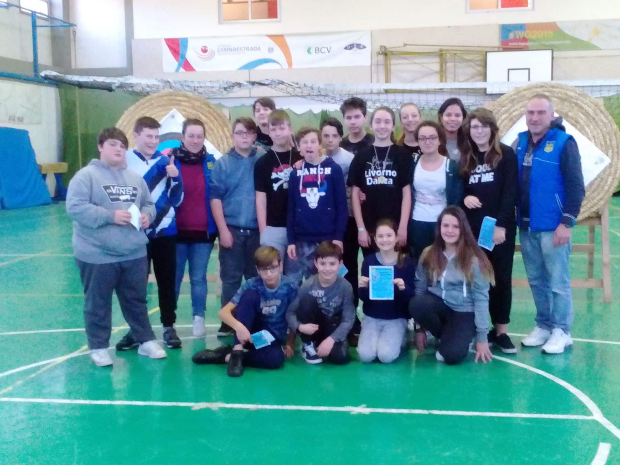 Tiro con l’arco alla scuola media di Capezzano