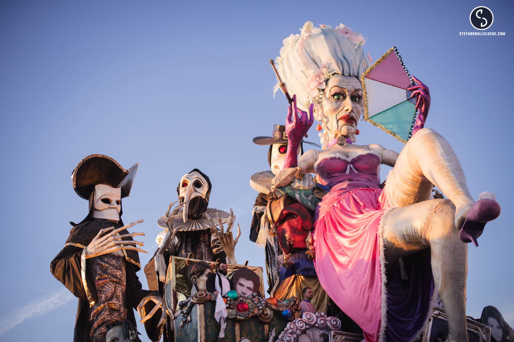 Carnevale di Viareggio 2017, chi sale e chi scende