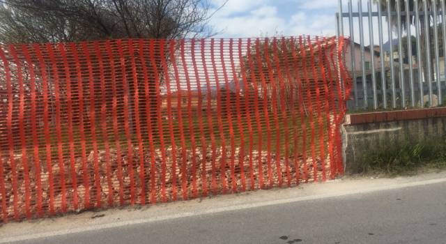 &#8220;Parcheggio a Capezzano, lavori fermi&#8221; &#8220;No, pronto per Pasqua&#8221;