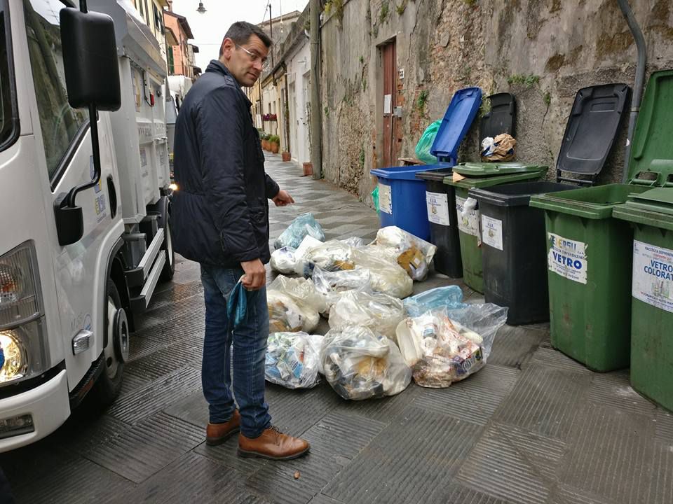 rifiuti ristoranti pietrasanta