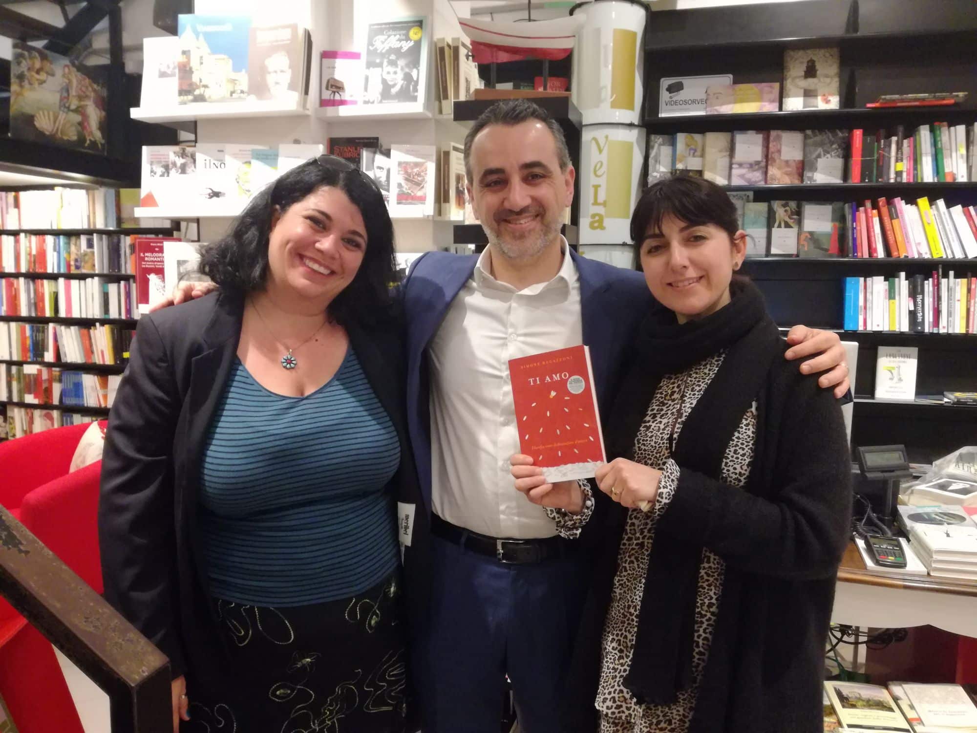 Ti amo, il libro di Regazzoni presentato a Viareggio