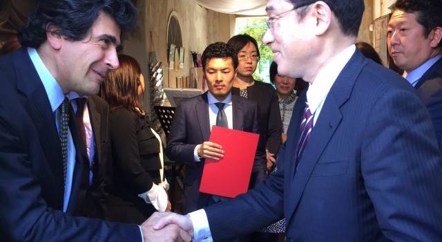 Il Ministro degli esteri giapponesi Fumio Kishida in visita al Museo Puccini di Torre del Lago