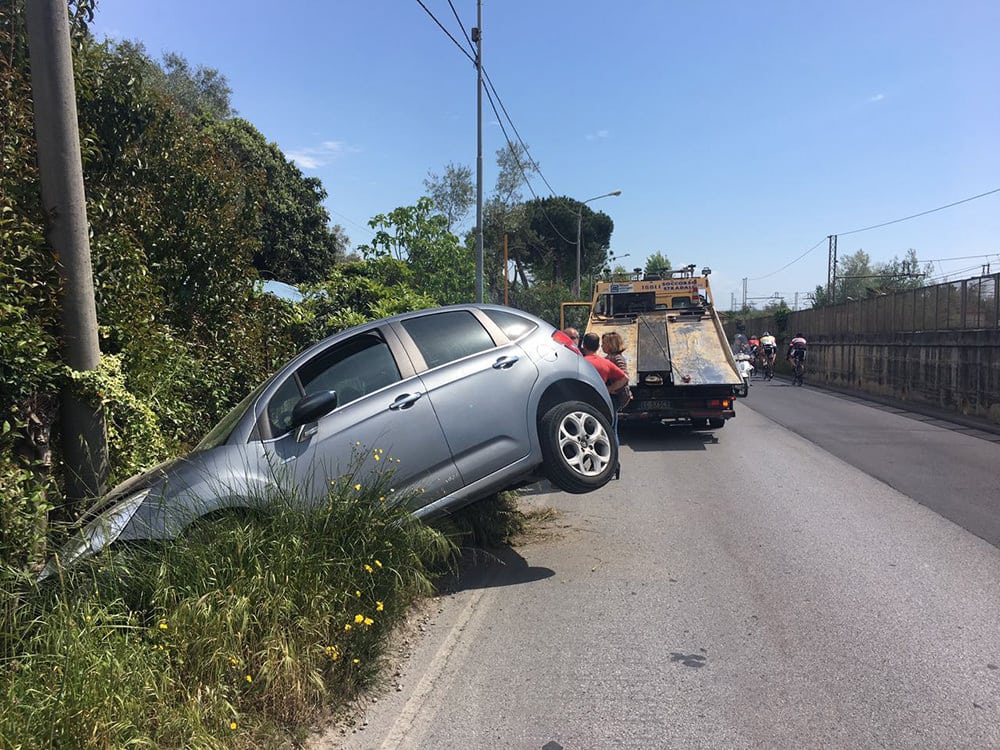 incidente pietrasanta