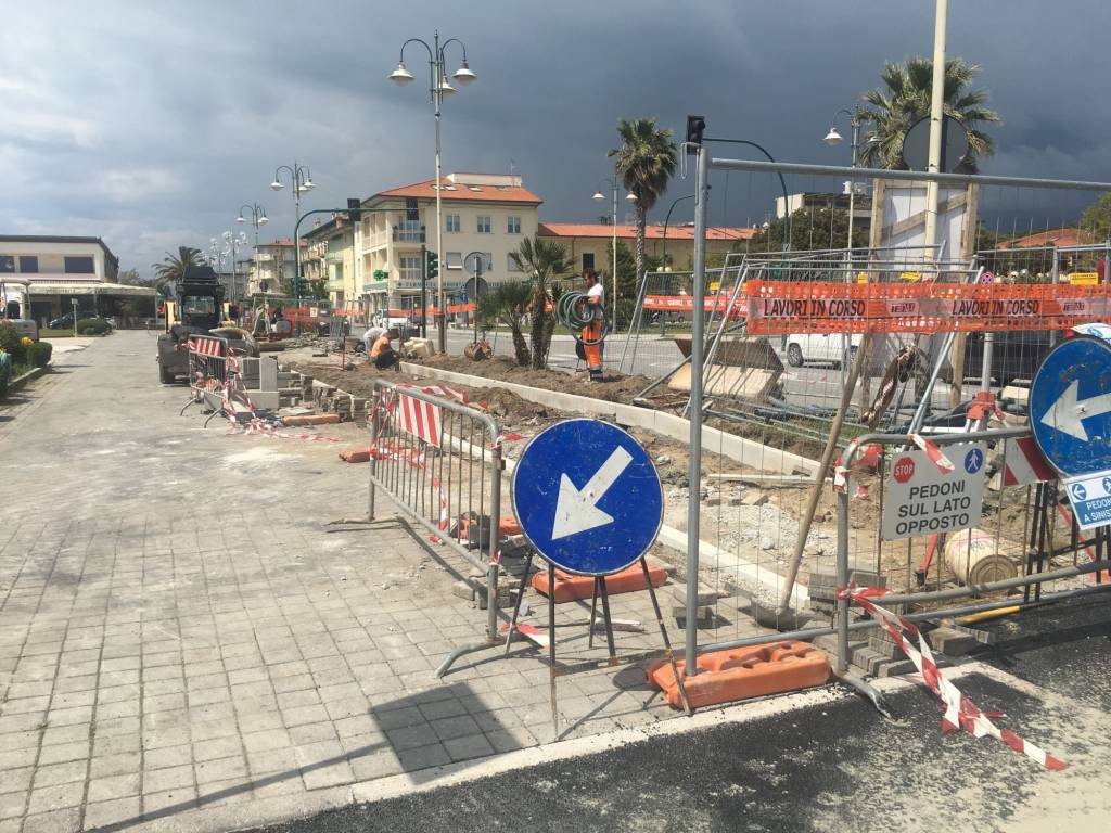 Foto Cantiere Ciclopista Tonfano 1