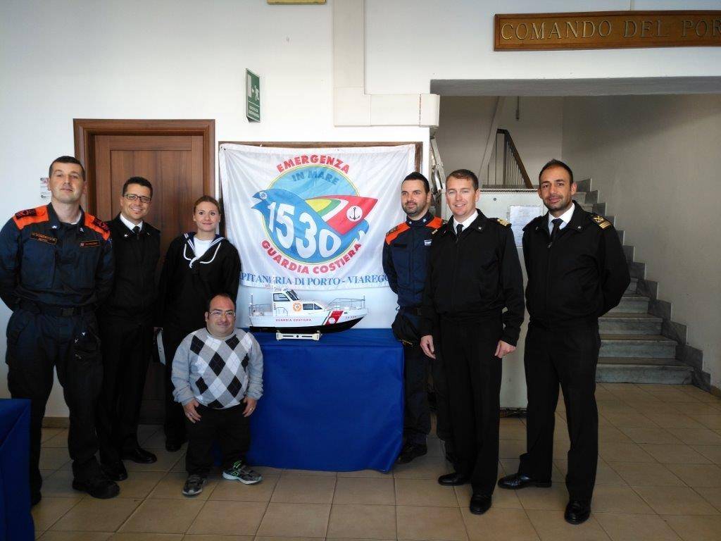 modelliuno motovedetta guardia costiera viareggio