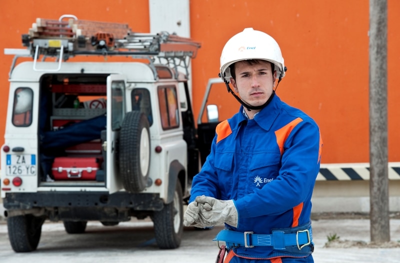 Lavori sulla rete elettrica a Viareggio