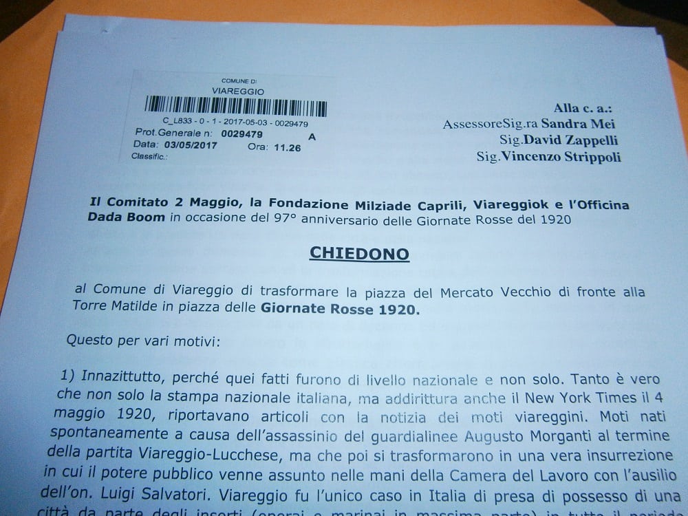 intitolare piazza maercato a giornate rosse