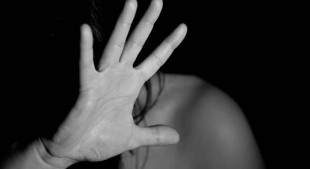 No alla violenza sulle donne, domani il programma del Fiocco Bianco