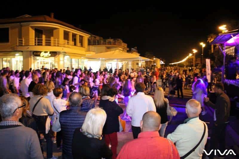 Notte Bianca a Viareggio. L’Incanto delle bolle da Olivieri, il Bar Orsi estrae un soggiorno a Londra